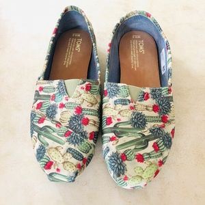 Toms Cactus Print Sz 8.5